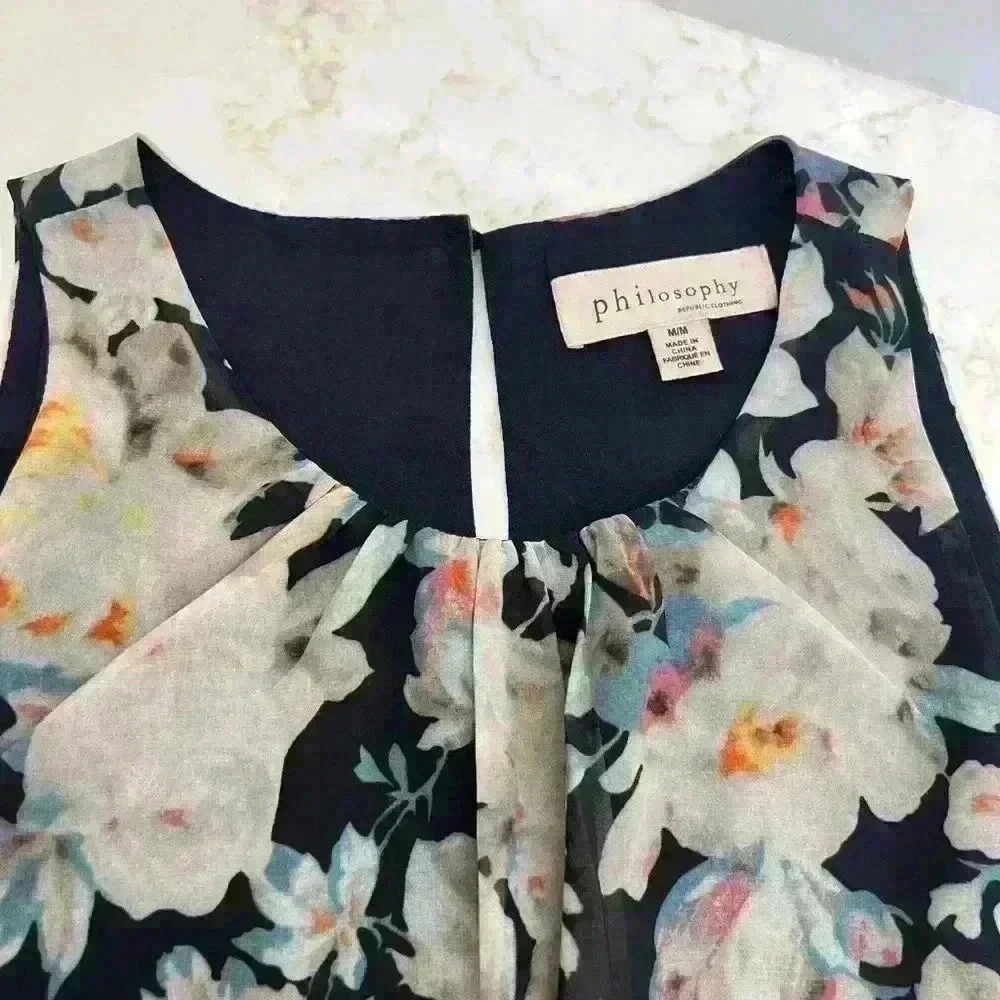 Philosophy Multicolored Floral Print Sleeveless Blouse Size Medium